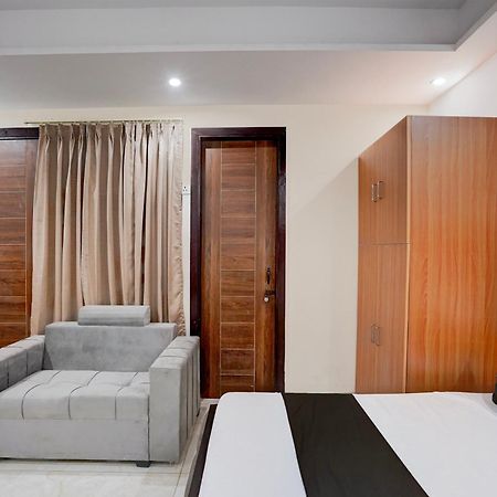 Hotel O R.N Residency Hotel Ghaziabad Extérieur photo