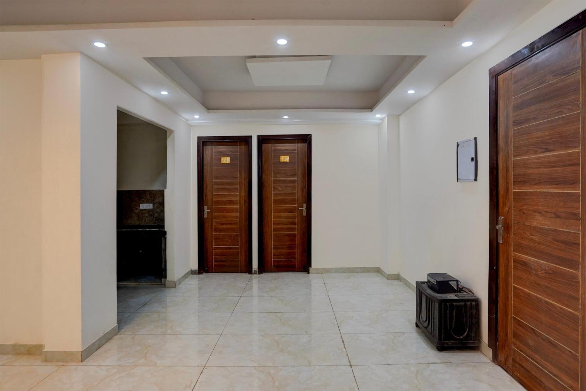 Hotel O R.N Residency Hotel Ghaziabad Extérieur photo