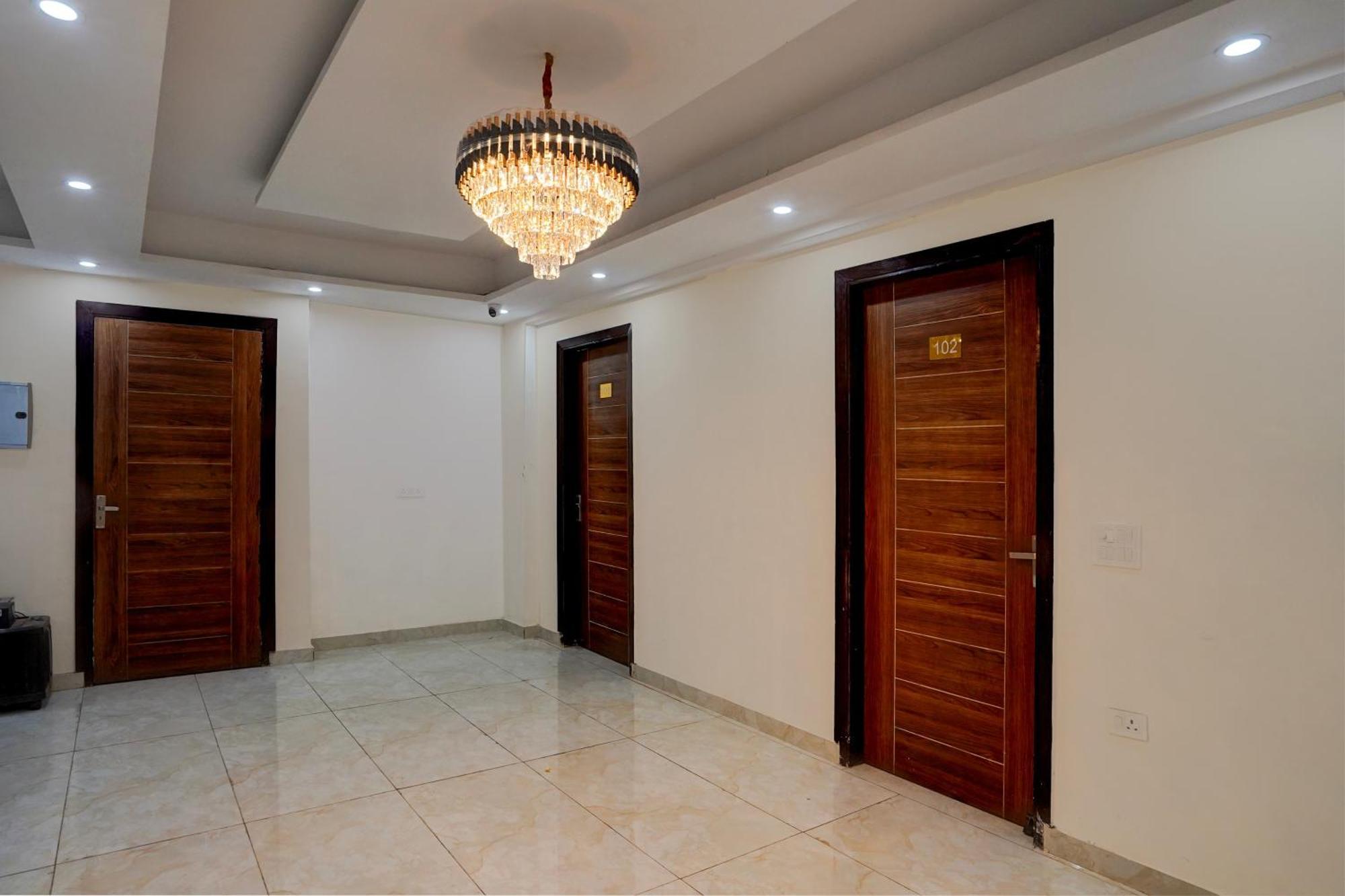 Hotel O R.N Residency Hotel Ghaziabad Extérieur photo