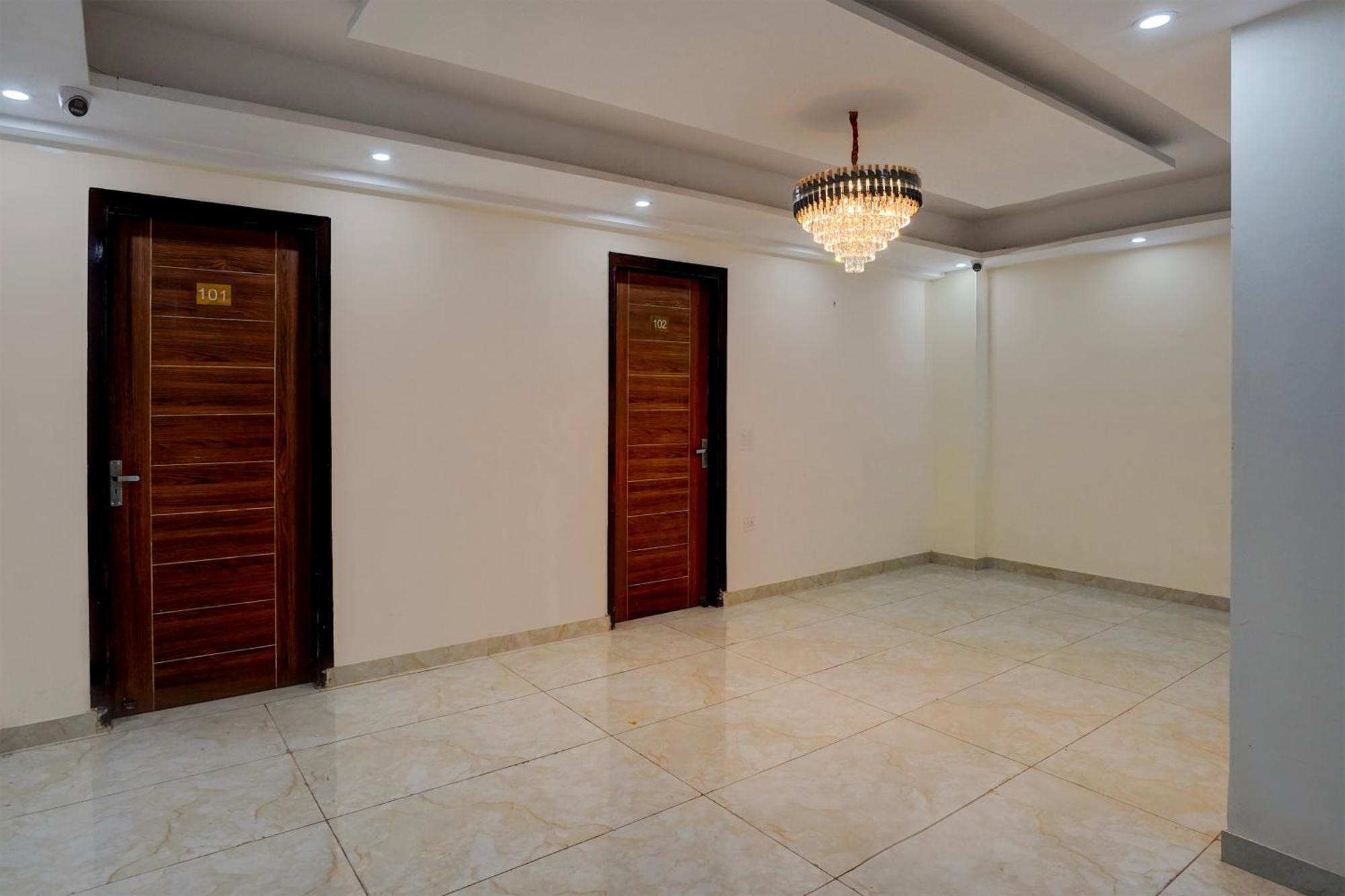 Hotel O R.N Residency Hotel Ghaziabad Extérieur photo